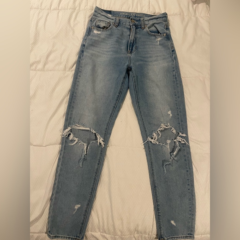 American Eagle Mom Jeans